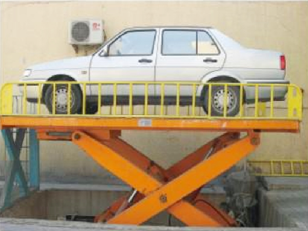 广汽三菱固定式登车桥...