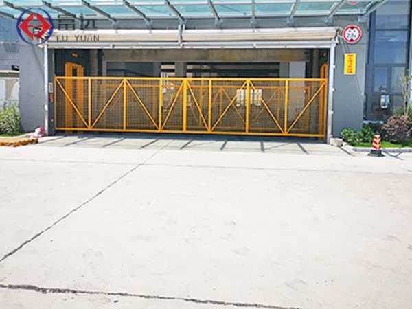 逸鹏家具升降台